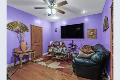 562 Rogers Avenue, Brooklyn, NY 11225 - Photo 4