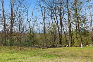 8 Robbins Ln, Saugerties, NY 12477 - Photo 32