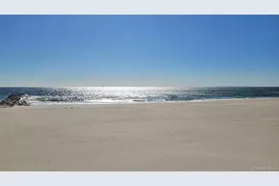 85 Mohawk Avenue #Garden, Long Beach, NY 11561 - Photo 8