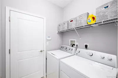 50 Stratford Lane, Wappingers Falls, NY 12590 - Photo 16