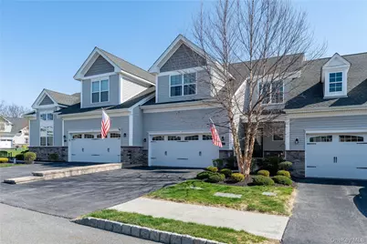 50 Stratford Lane, Wappingers Falls, NY 12590 - Photo 4