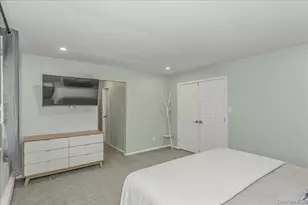 11 Jeanne Rd, Lake Grove, NY 11755 - Photo 18