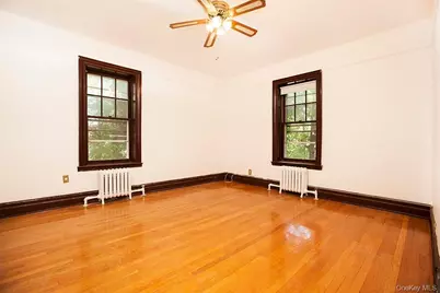 568 W 261st Street #2, Bronx, NY 10471 - Photo 4