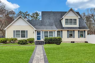 82 Southaven Avenue, Medford, NY 11763 - Photo 1