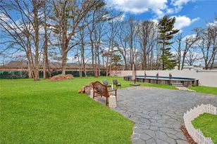 82 Southaven Ave, Medford, NY 11763 - Photo 42