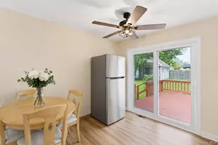 1016 Howells Rd, Bay Shore, NY 11706 - Photo 4