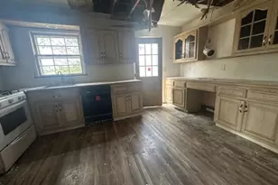 188 W Woodland Dr, Wading River, NY 11792 - Photo 16