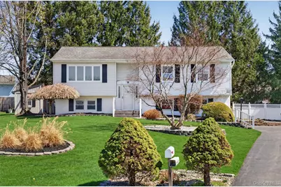 8 Puritan Lane, Blooming Grove, NY 10992 - Photo 4
