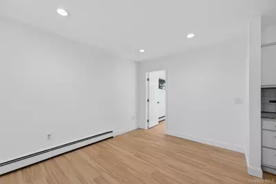 8 Puritan Lane, Blooming Grove, NY 10992 - Photo 12