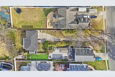 978 Little Whalneck Road, Merrick, NY 11566 - Photo 30