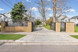 978 Little Whalneck Rd, Merrick, NY 11566 - Photo 22