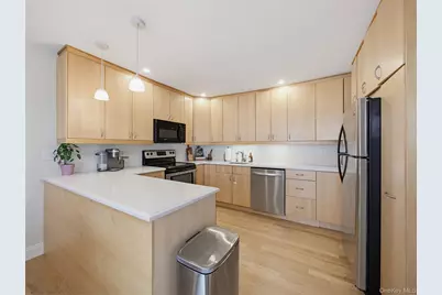1 Heritage Drive #J, New City, NY 10956 - Photo 10