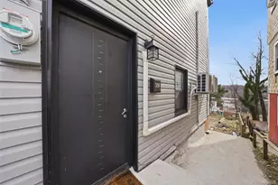 58 Vineyard Ave, Yonkers, NY 10703 - Photo 14