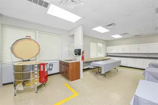 248 Newcastle Ct, Ridge, NY 11961 - Photo 38