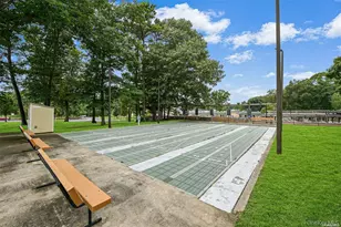 248 Newcastle Ct, Ridge, NY 11961 - Photo 34