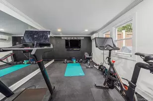 110 Park Ave, Bronxville, NY 10708 - Photo 18