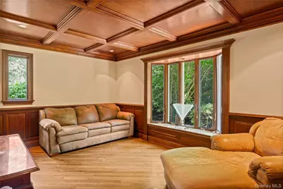 4745 N Bayview Road, Southold, NY 11971 - Photo 8