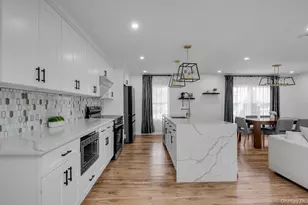 69 Candy Ln, Syosset, NY 11791 - Photo 12