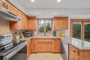 14 Cordwood Path, Shoreham, NY 11786 - Photo 18