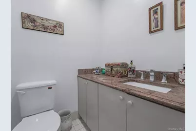 1 Kensington Gate #PH 14, Great Neck, NY 11021 - Photo 16