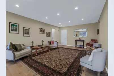 1 Kensington Gate #PH 14, Great Neck, NY 11021 - Photo 8