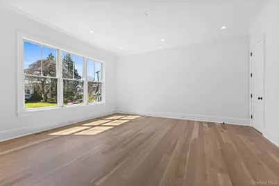 26 Overhill Road, Scarsdale, NY 10583 - Photo 24