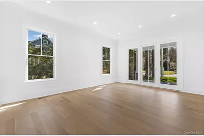 26 Overhill Road, Scarsdale, NY 10583 - Photo 12