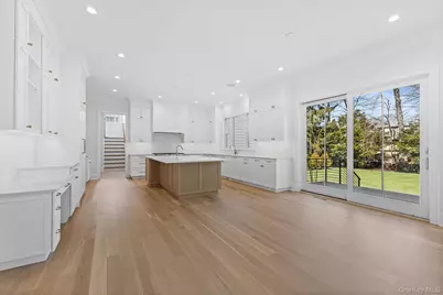 26 Overhill Road, Scarsdale, NY 10583 - Photo 20