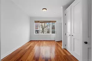 287 Logan Ave, Bronx, NY 10465 - Photo 8