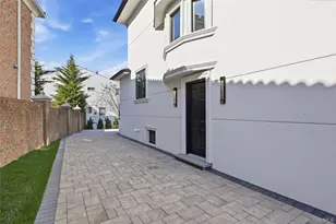 210-29 28th Ave, Bayside, NY 11360 - Photo 34