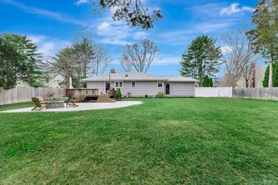 14 Ursular Court, Smithtown, NY 11787 - Photo 34