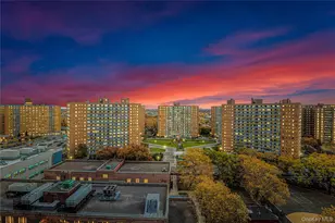 61-25 97th St, Rego Park, NY 11374 - Photo 26