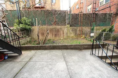 58-18 84th Place, Middle Village, NY 11379 - Photo 26