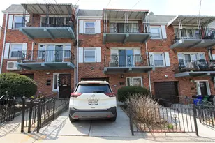 58-18 84th Pl, Middle Village, NY 11379 - Photo 2