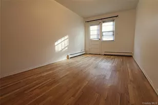58-18 84th Pl, Middle Village, NY 11379 - Photo 10