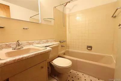 58-18 84th Place, Middle Village, NY 11379 - Photo 6