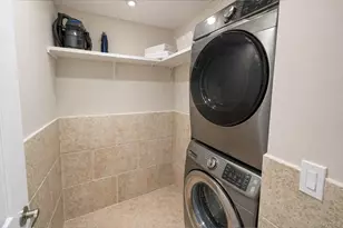 26 Grace Ln, Levittown, NY 11756 - Photo 20