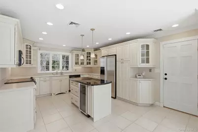 14 Blueberry Ridge Road, Setauket, NY 11733 - Photo 22