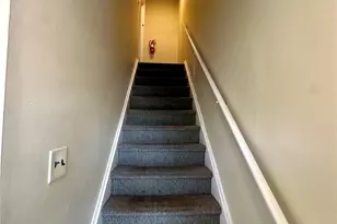 35 Prairie Ave, Suffern, NY 10901 - Photo 2