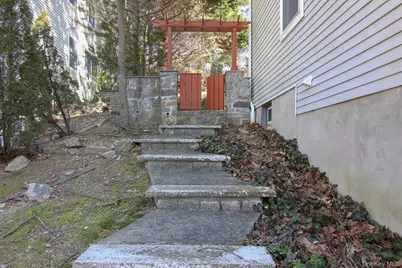 4 Manor Place, White Plains, NY 10605 - Photo 30