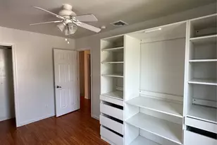 12 Green Ln, Levittown, NY 11756 - Photo 16