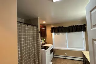 12 Green Ln, Levittown, NY 11756 - Photo 14