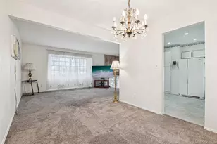 40 Bowling Ln, Deer Park, NY 11729 - Photo 8