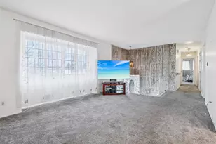 40 Bowling Ln, Deer Park, NY 11729 - Photo 4