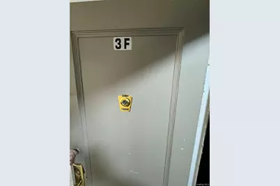 59 Old Mamaroneck Road #3F, White Plains, NY 10605 - Photo 1