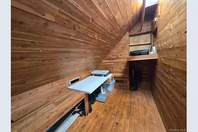 727 Henry Street, Uniondale, NY 11553 - Photo 20