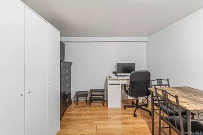 727 Henry Street, Uniondale, NY 11553 - Photo 22