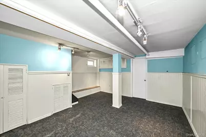 32-17 Murray Street, Flushing, NY 11354 - Photo 14