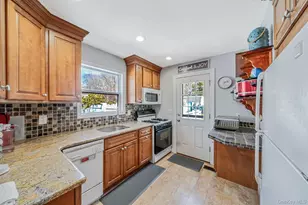 15 Lido Blvd, Lake Grove, NY 11755 - Photo 4