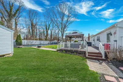 15 Lido Boulevard, Lake Grove, NY 11755 - Photo 20